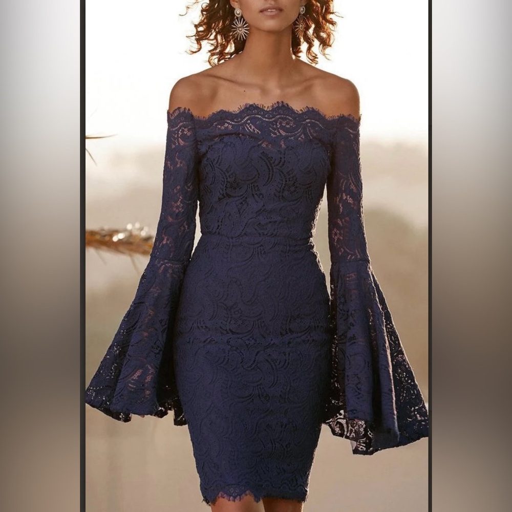 NWT Miss Holly Navy Blue Georgiana lace Midi Dress w/bell Sleeves size Medium
